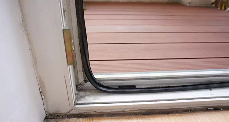 Why Choose Us for Leaking Sliding Glass Door Repair in Royal Palm Beach, FL?