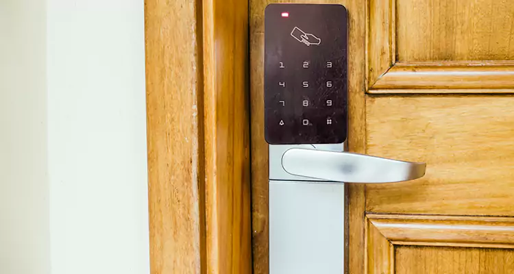 Keyless Hotel Door Locks Repair in Royal Palm Beach, FL