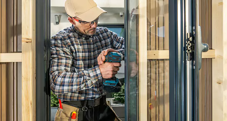 Top-Rated Patio Door Handle and Lock Repair Service for Homeowners in Royal Palm Beach, FL