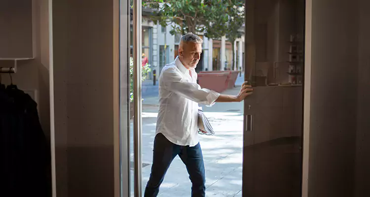 Reliable Pella Patio Door Repair Services for Opening Issues in Royal Palm Beach, FL