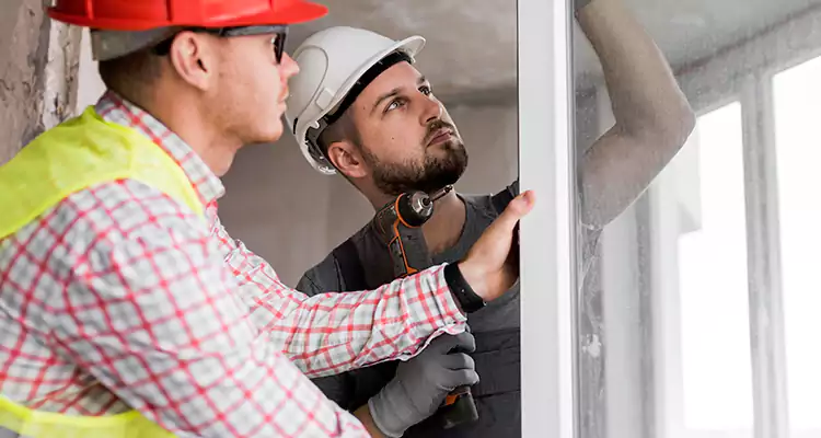 Sliding Patio Door Sticking? Expert Repair in Royal Palm Beach, FL.