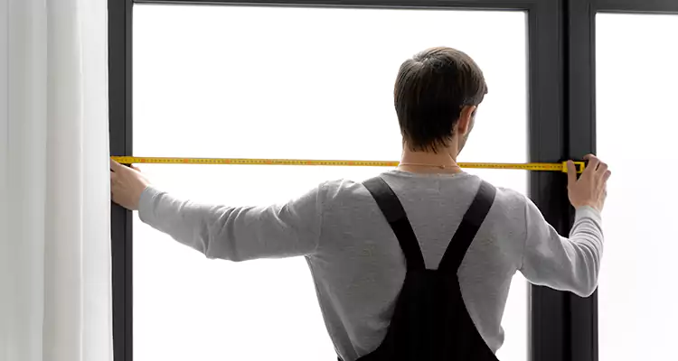 Retractable Deck Screens Repair in Royal Palm Beach, FL