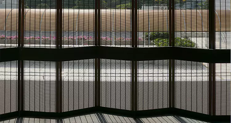 Front Screen Door Repair in Royal Palm Beach, FL